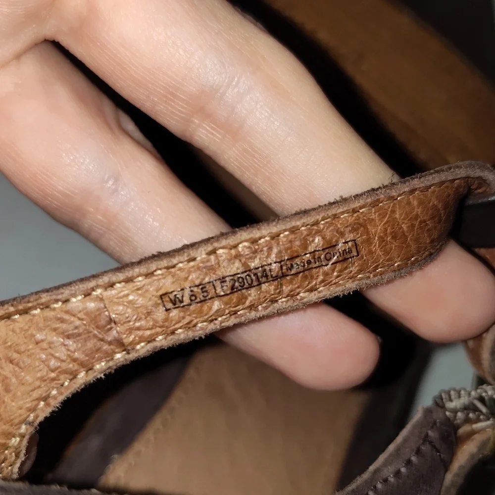 UGG Women’s Brown Espadrille Wedge size6.5